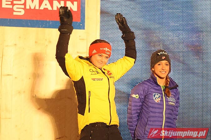 030 Carina Vogt, Jessica Jerome